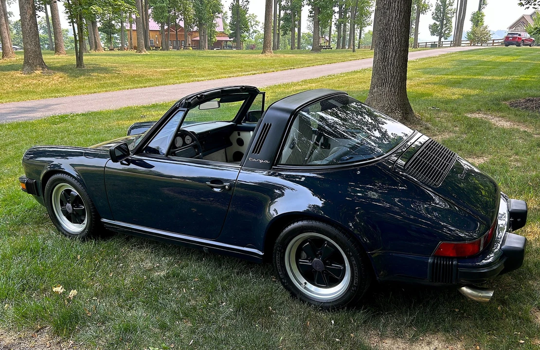 1988 Porsche 911 Carrera 3.2 - Image 18 of 31