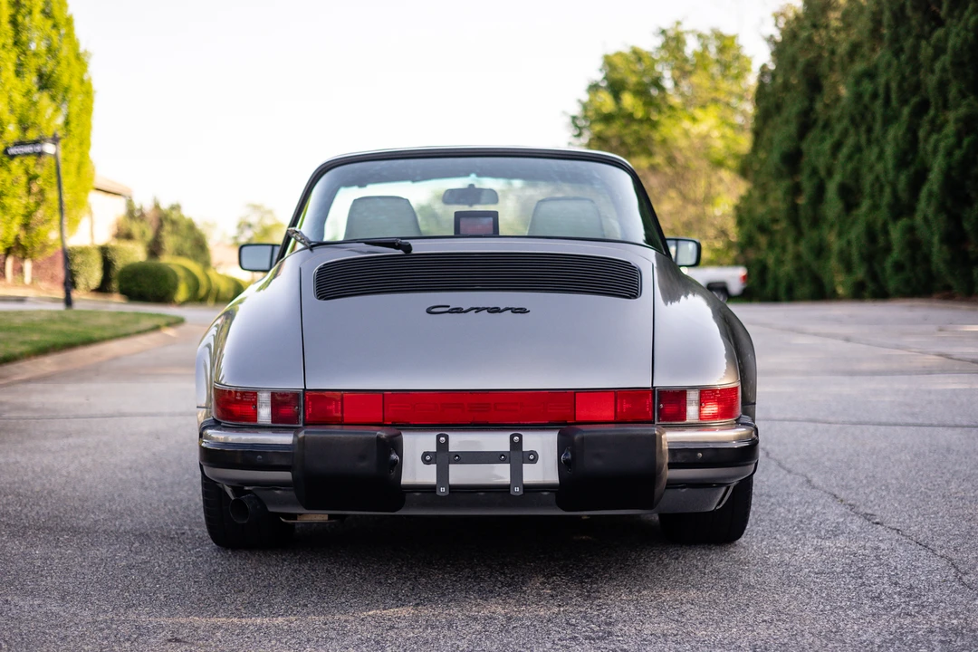 1988 Porsche 911 Carrera 3.2 - Image 10 of 31