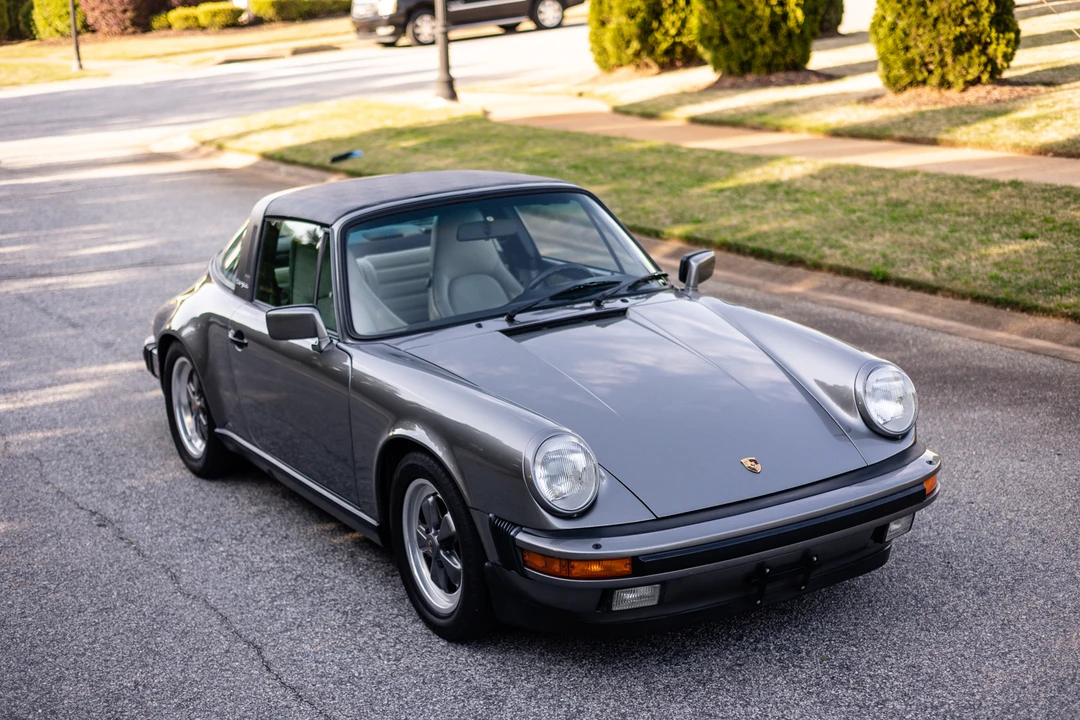 1988 Porsche 911 Carrera 3.2 - Image 20 of 31