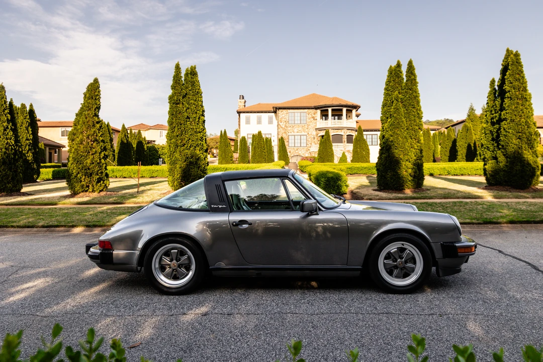 1988 Porsche 911 Carrera 3.2 - Image 22 of 31