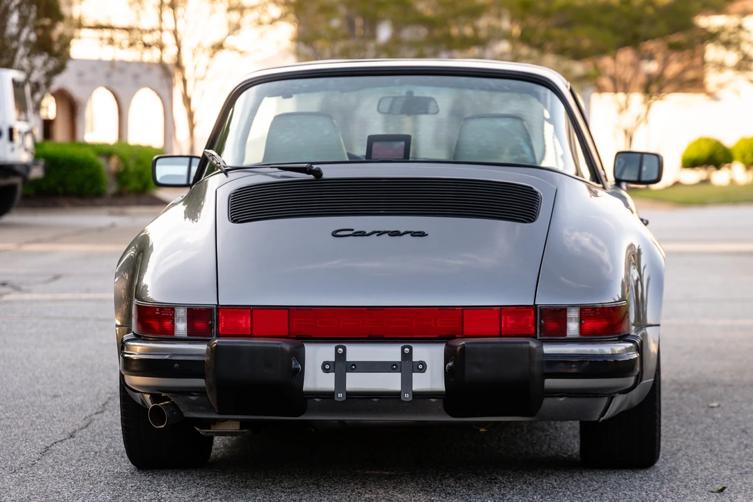 1988 Porsche 911 Carrera 3.2 - Image 28 of 31
