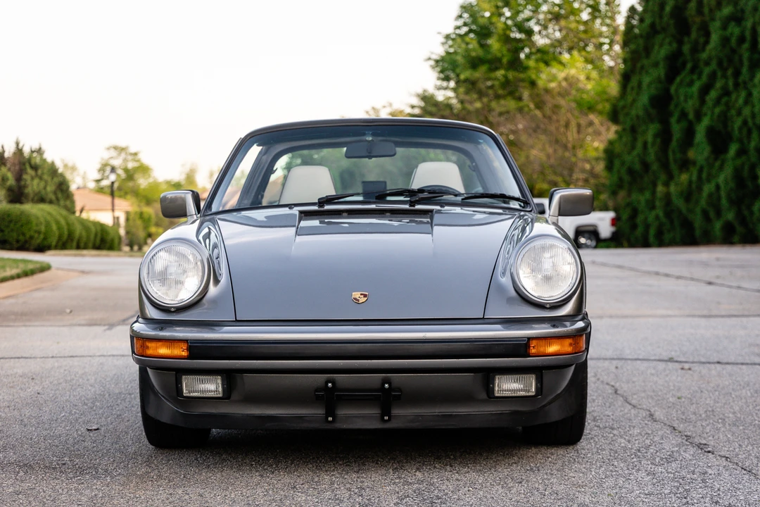 1988 Porsche 911 Carrera 3.2 - Image 5 of 31