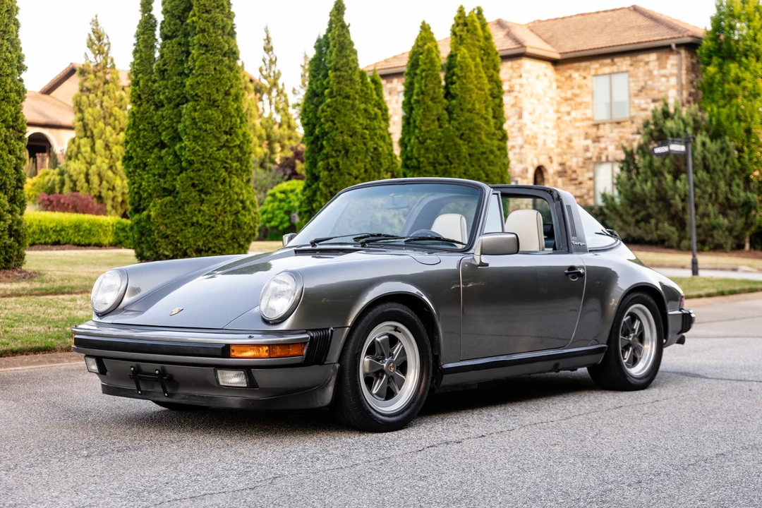 1988 Porsche 911 Carrera 3.2 - Image 4 of 31