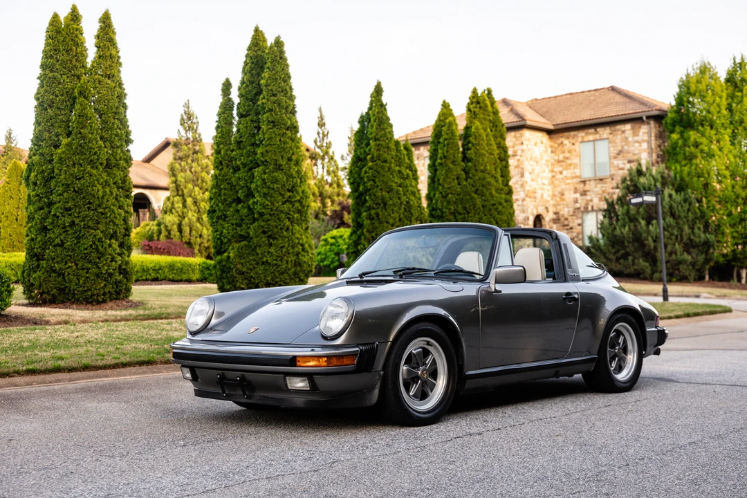 1988 Porsche 911 Carrera 3.2 - Image 3 of 31