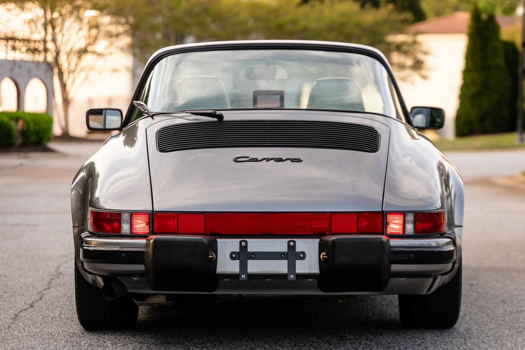 1988 Porsche 911 Carrera 3.2 - Image 27 of 31