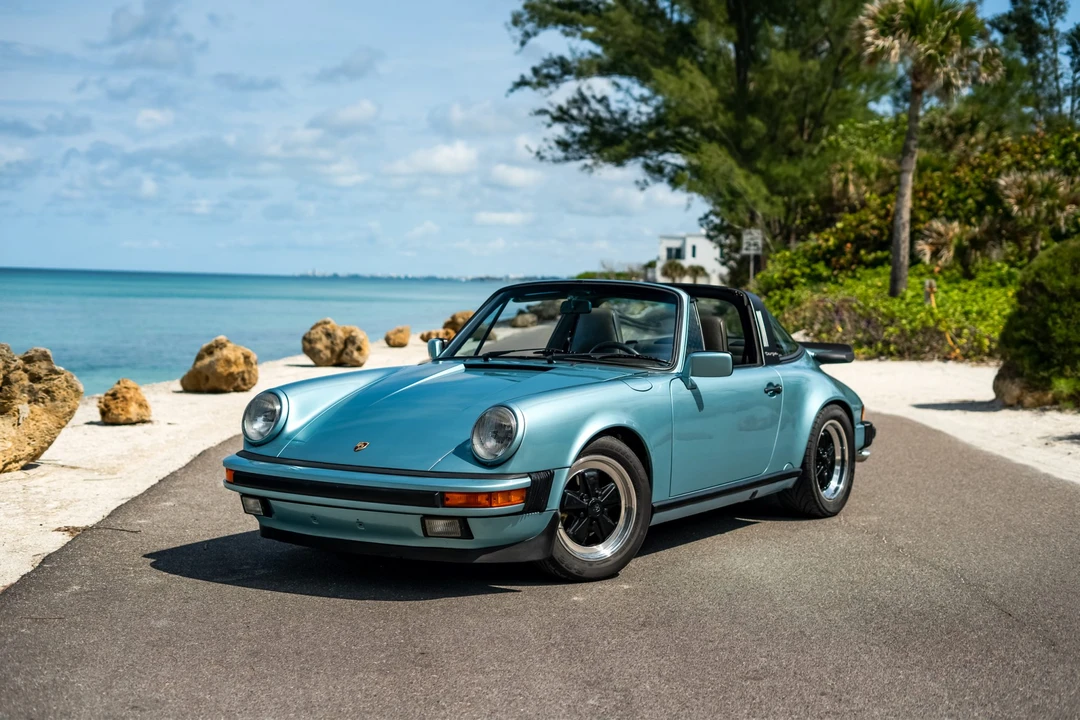 1988 Porsche 911 Carrera 3.2 - Image 3 of 31