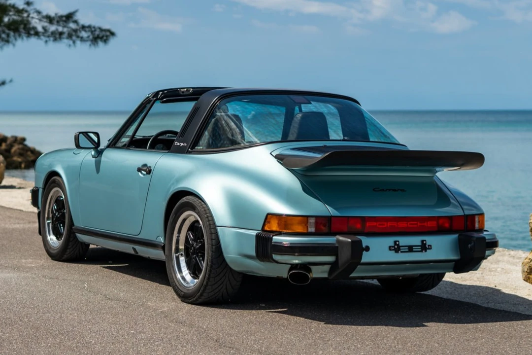 1988 Porsche 911 Carrera 3.2 - Image 8 of 31
