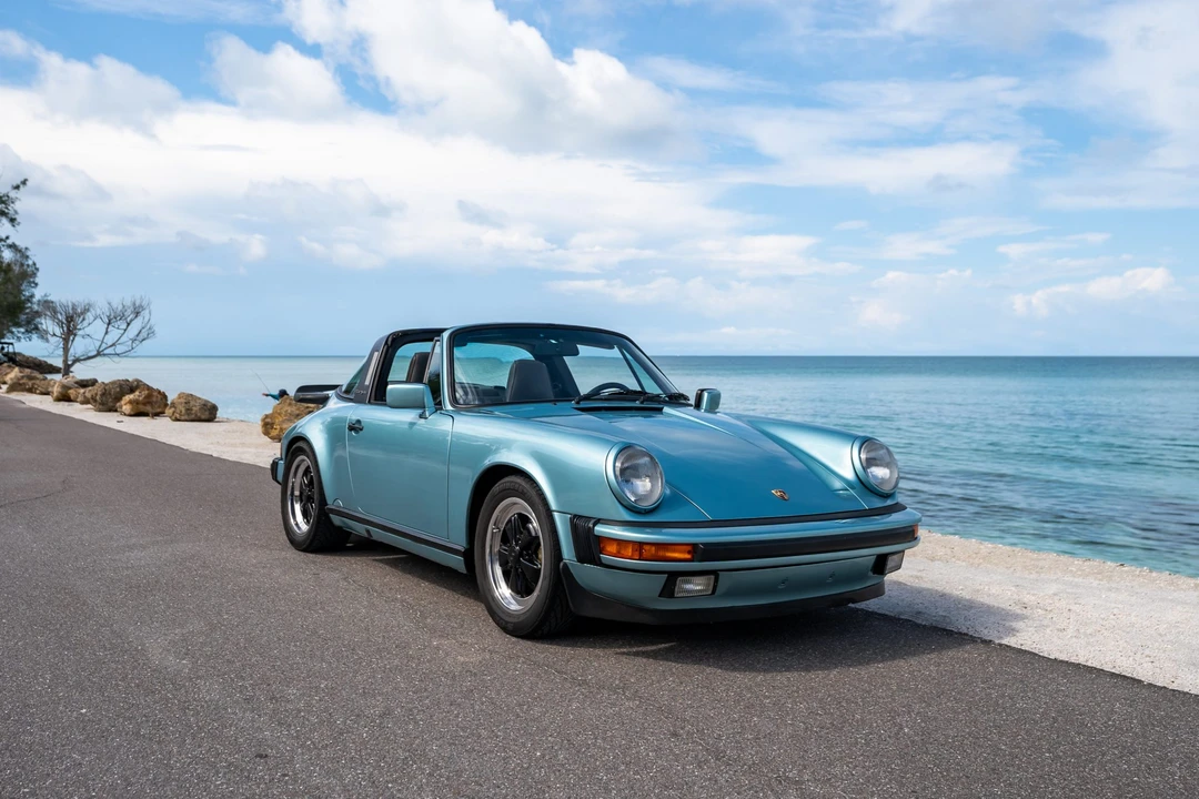 1988 Porsche 911 Carrera 3.2 - Image 12 of 31