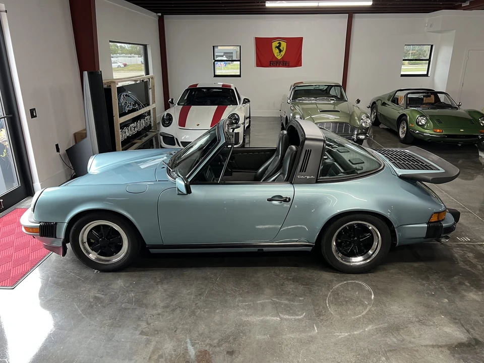 1988 Porsche 911 Carrera 3.2 - Image 30 of 31
