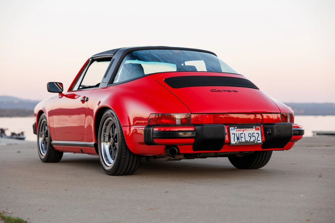 1988 Porsche 911 Carrera 3.2 - Image 21 of 31