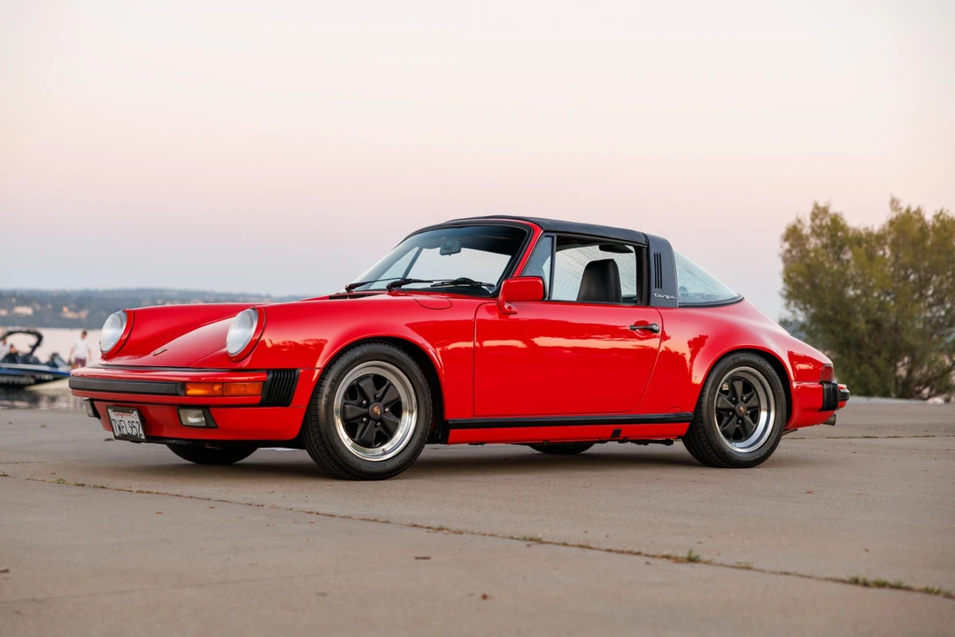 1988 Porsche 911 Carrera 3.2 - Image 10 of 31