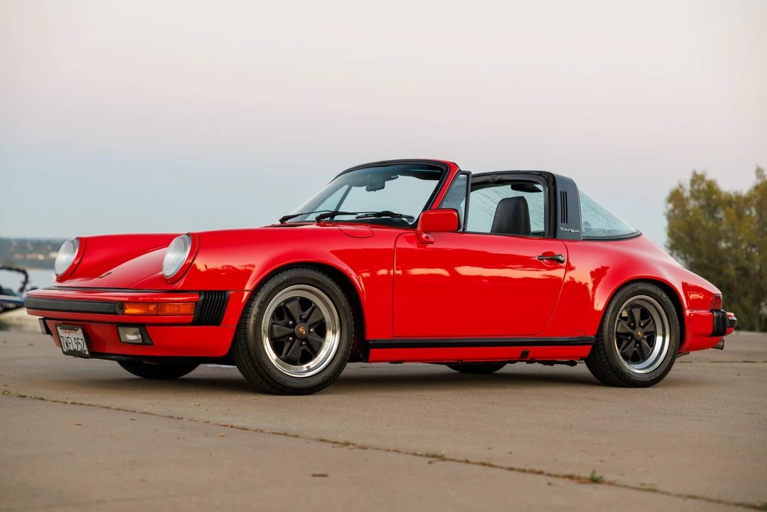 1988 Porsche 911 Carrera 3.2 - Image 2 of 31