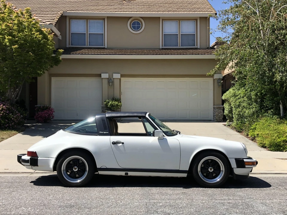 1988 Porsche 911 Carrera 3.2 - Image 7 of 31
