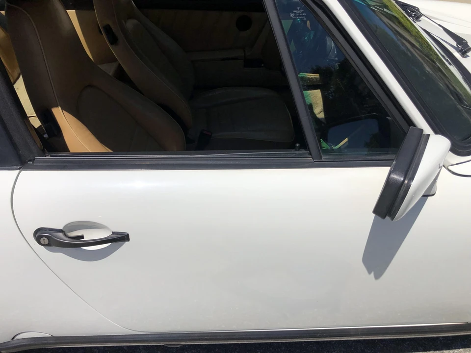 1988 Porsche 911 Carrera 3.2 - Image 18 of 31