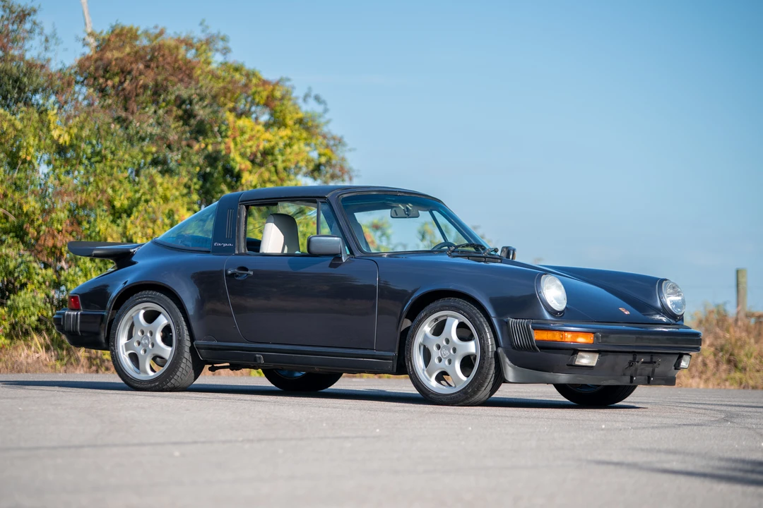 1988 Porsche 911 Carrera 3.2 - Image 4 of 31
