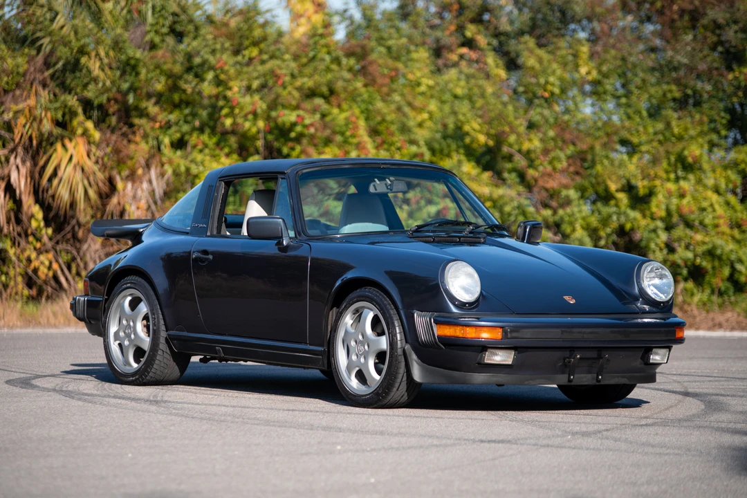 1988 Porsche 911 Carrera 3.2 - Image 5 of 31