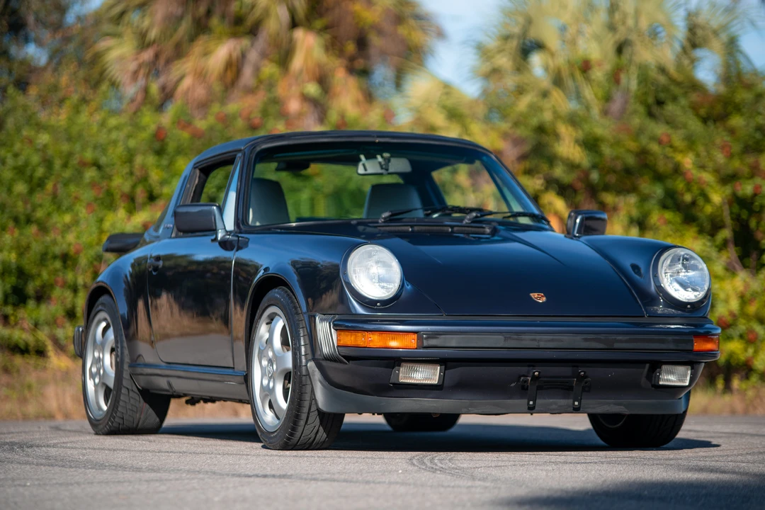 1988 Porsche 911 Carrera 3.2 - Image 6 of 31