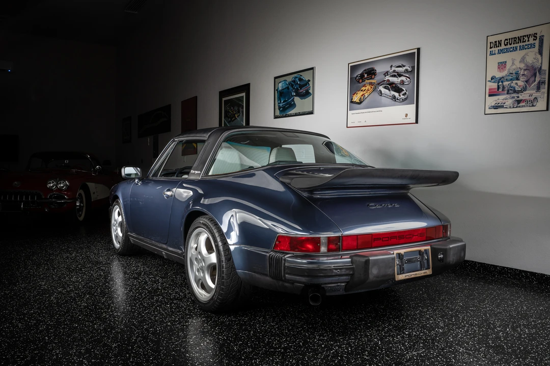 1988 Porsche 911 Carrera 3.2 - Image 28 of 31