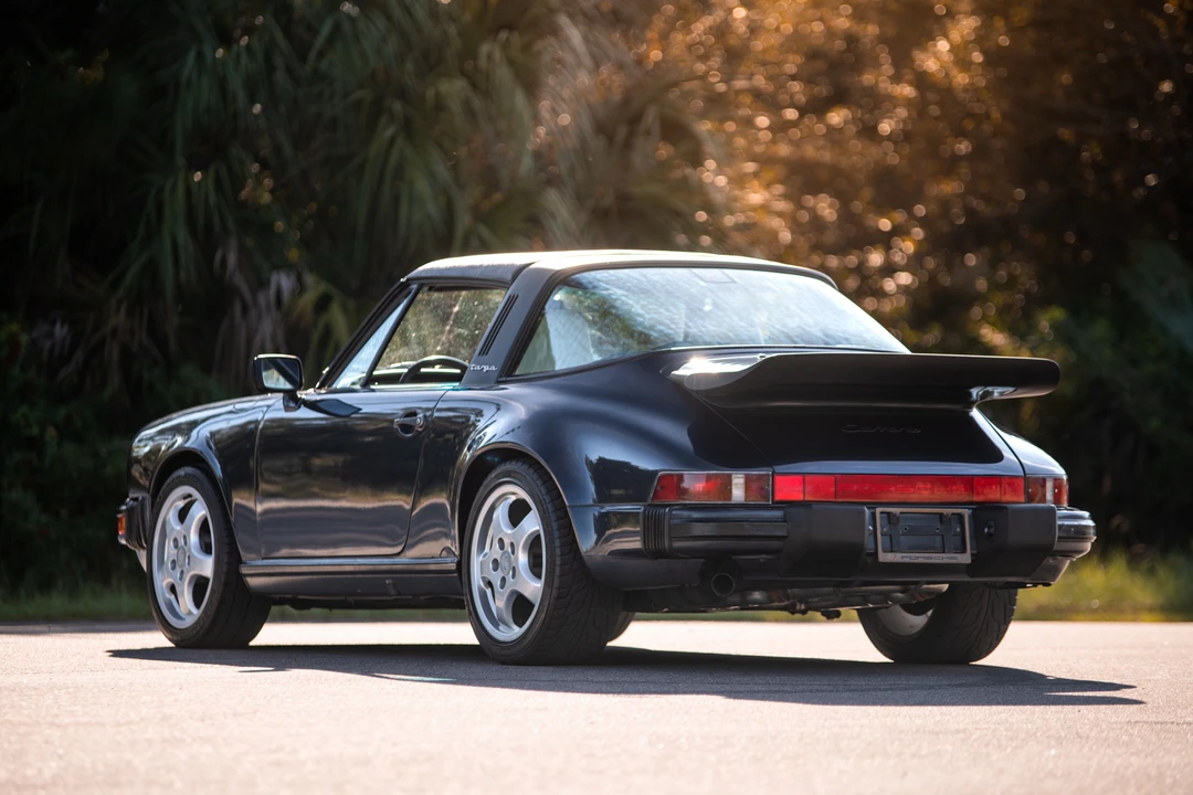 1988 Porsche 911 Carrera 3.2 - Image 12 of 31