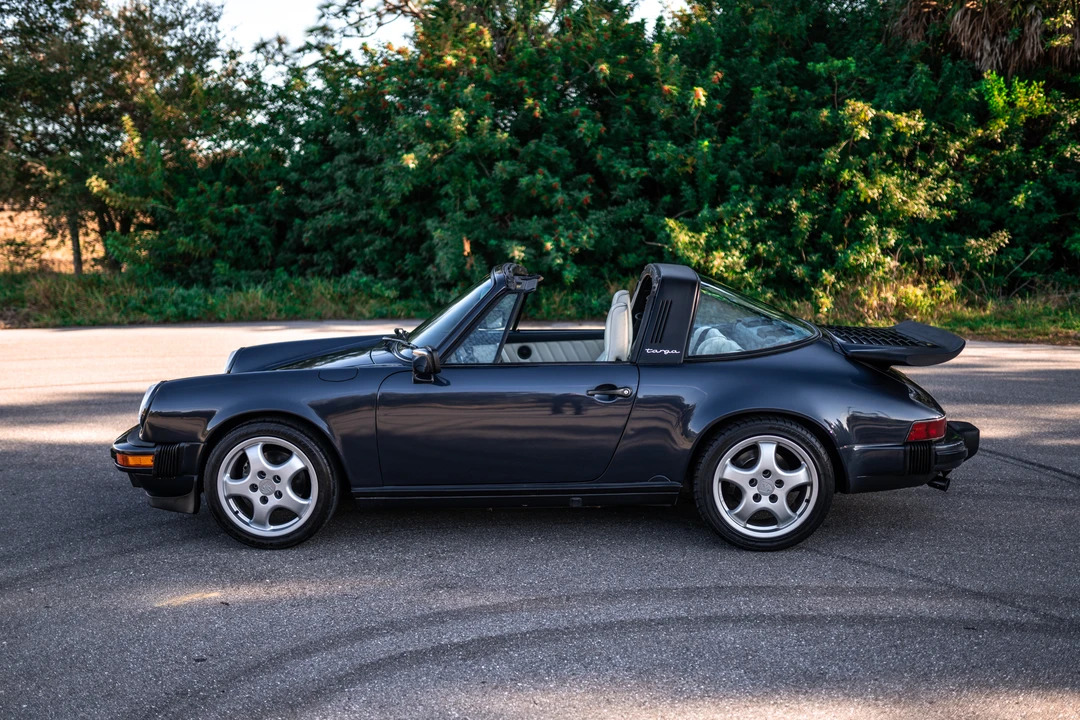 1988 Porsche 911 Carrera 3.2 - Image 26 of 31