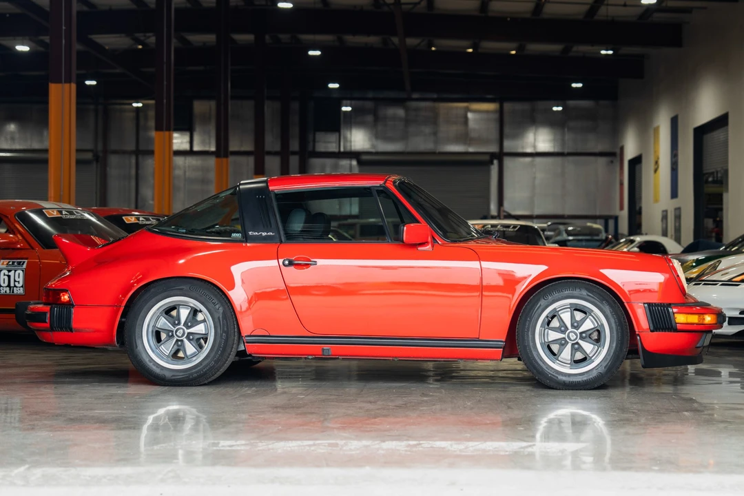 1988 Porsche 911 Carrera 3.2 - Image 5 of 31