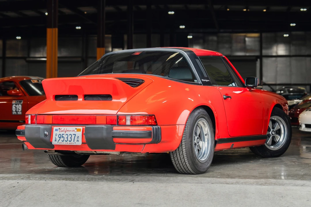 1988 Porsche 911 Carrera 3.2 - Image 6 of 31