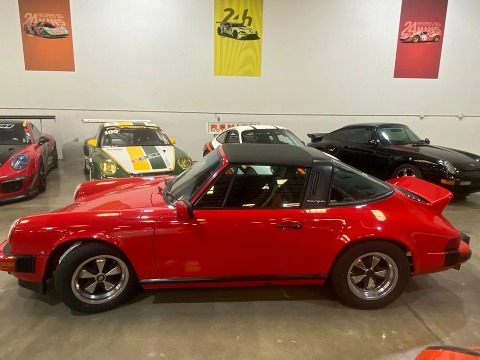 1988 Porsche 911 Carrera 3.2 - Image 10 of 31