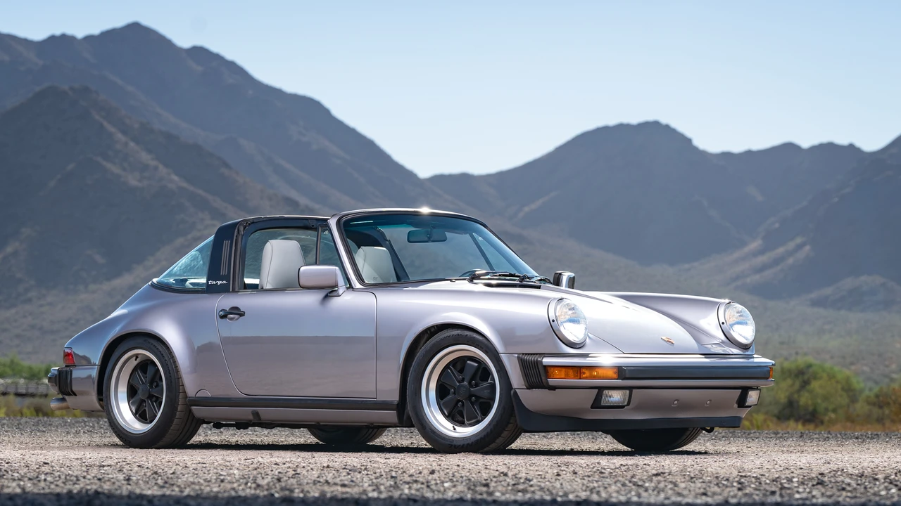 1988 Porsche 911 Carrera 3.2 - Image 15 of 31