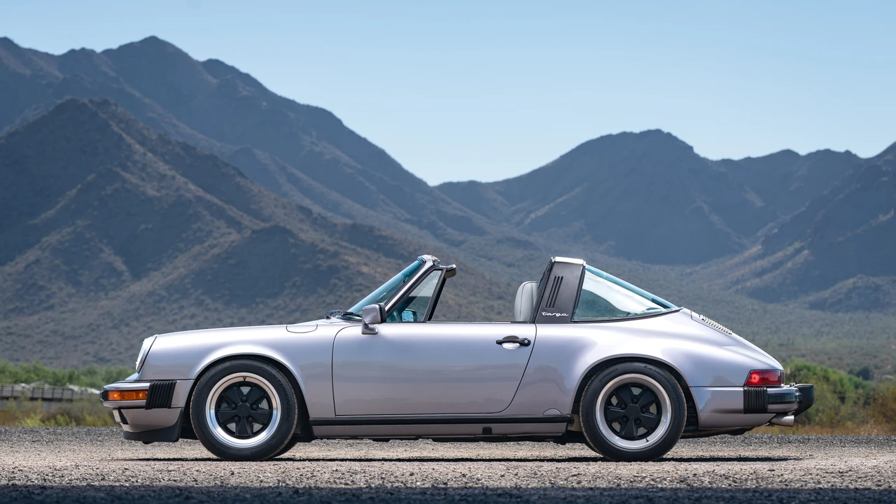 1988 Porsche 911 Carrera 3.2 - Image 19 of 31