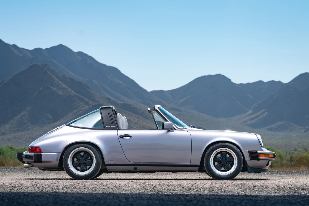 1988 Porsche 911 Carrera 3.2 - Image 2 of 31
