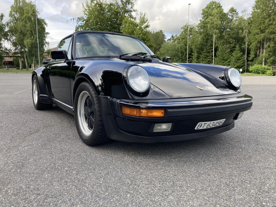 1988 Porsche 911 Carrera 3.2 - Image 21 of 31