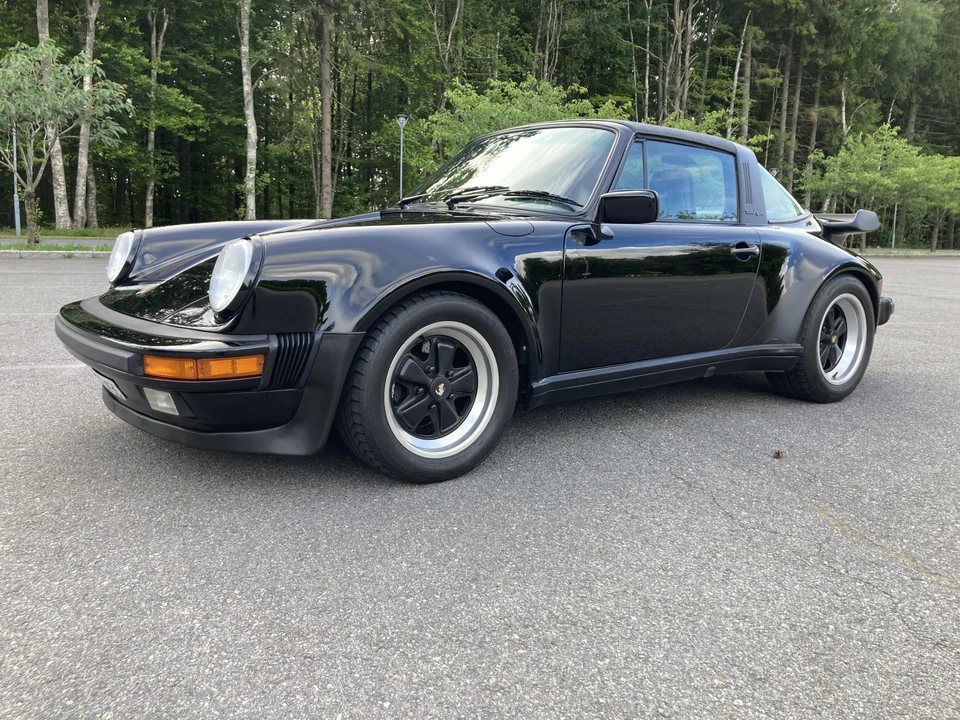 1988 Porsche 911 Carrera 3.2 - Image 16 of 31