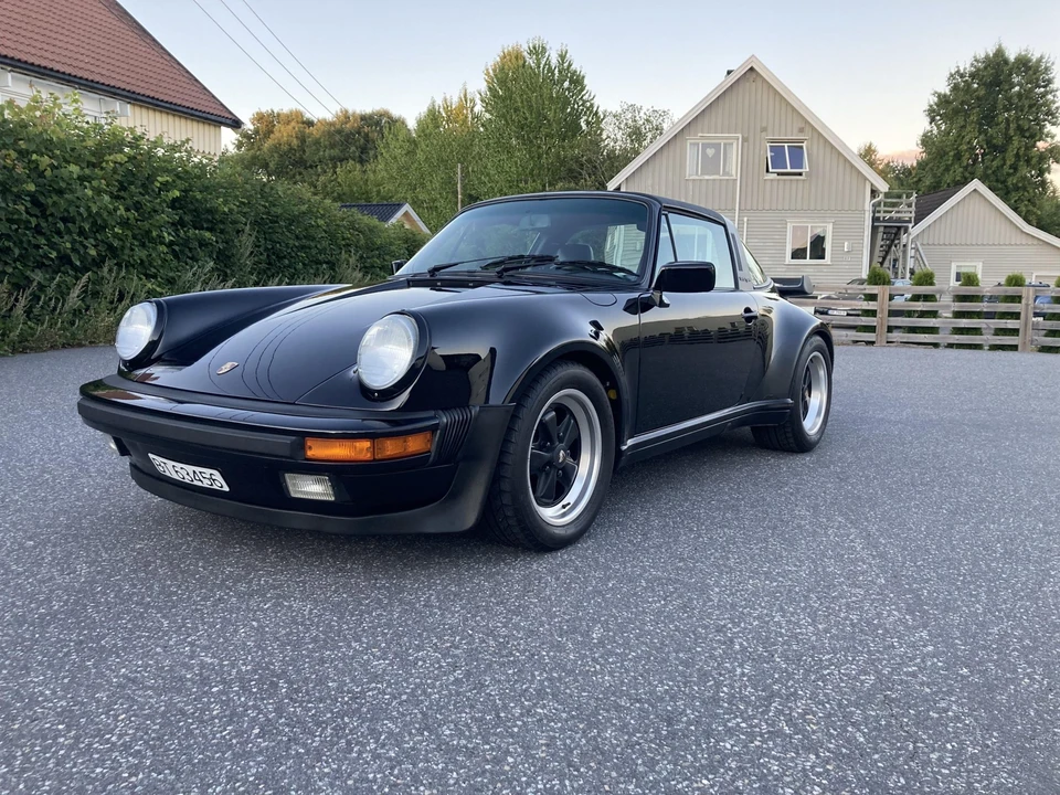 1988 Porsche 911 Carrera 3.2 - Image 2 of 31