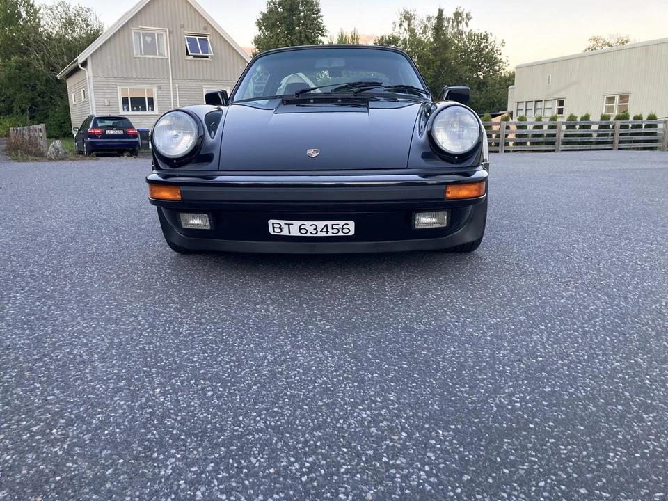1988 Porsche 911 Carrera 3.2 - Image 3 of 31