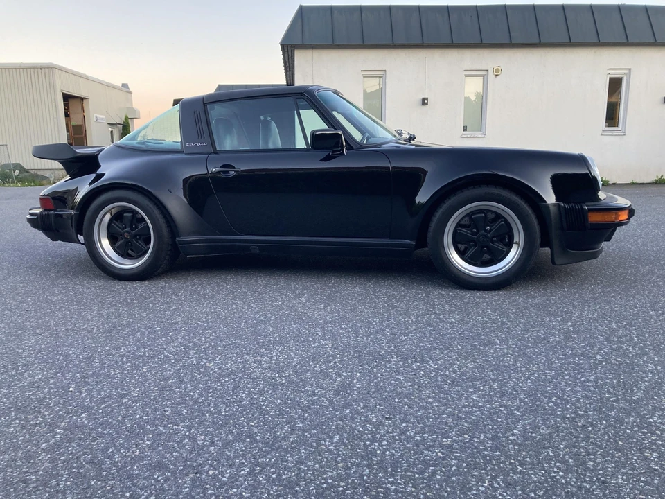 1988 Porsche 911 Carrera 3.2 - Image 5 of 31
