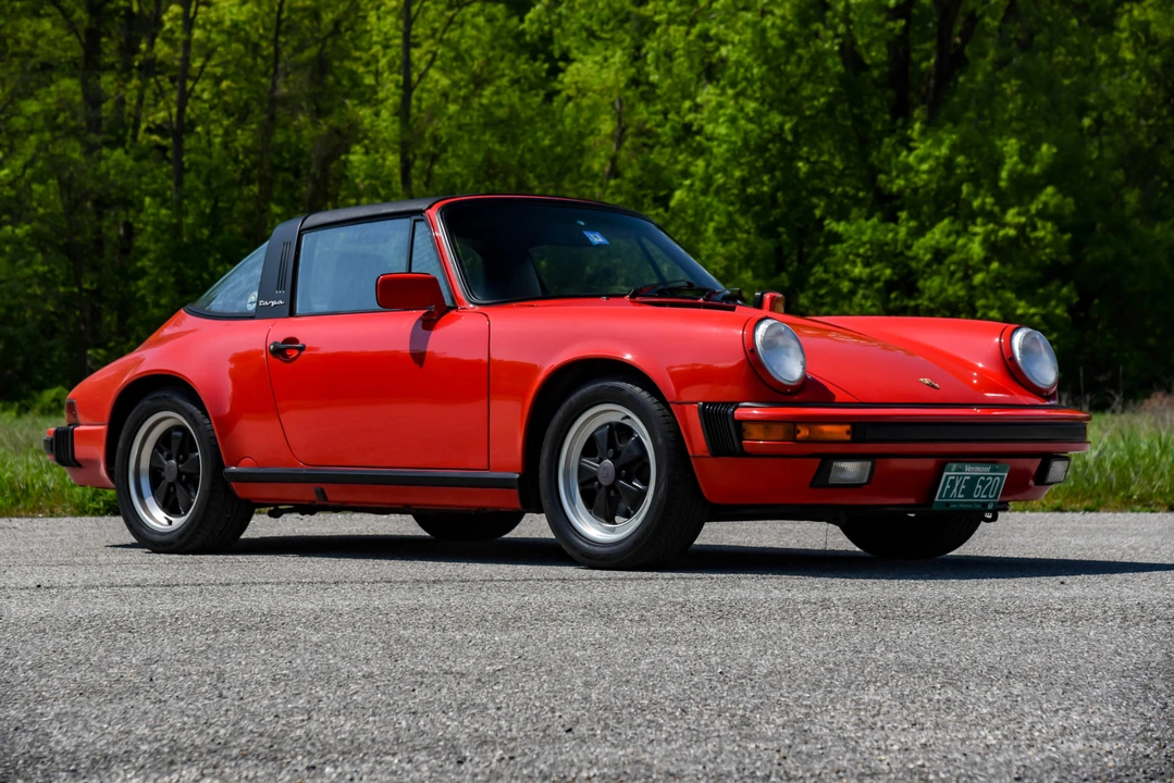 1988 Porsche 911 Carrera 3.2 - Image 6 of 31