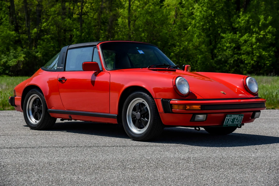 1988 Porsche 911 Carrera 3.2 - Image 4 of 31