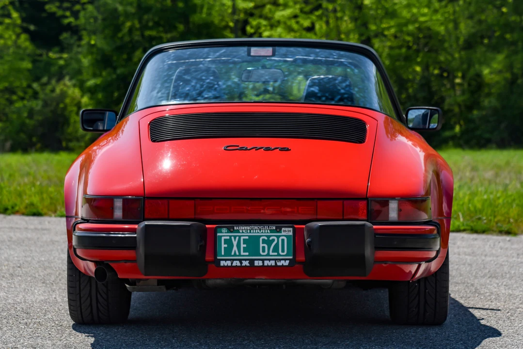 1988 Porsche 911 Carrera 3.2 - Image 14 of 31