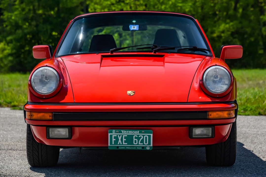 1988 Porsche 911 Carrera 3.2 - Image 18 of 31