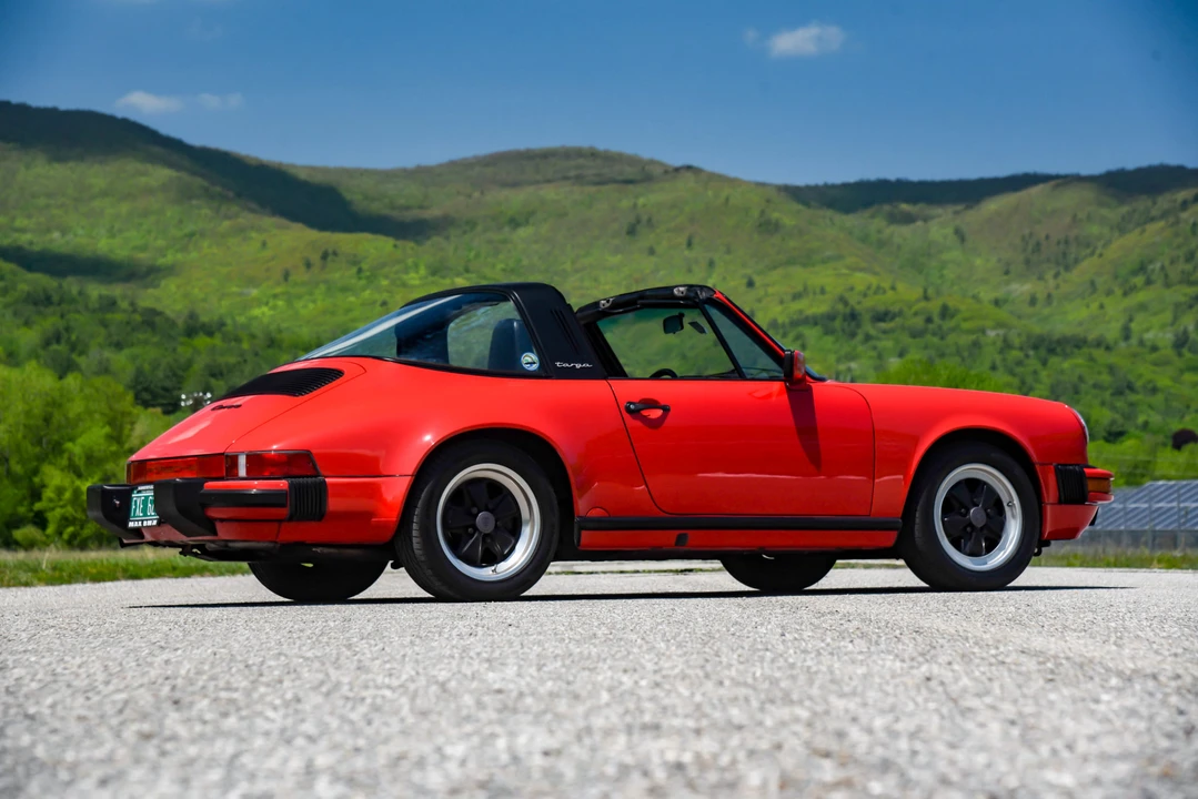 1988 Porsche 911 Carrera 3.2 - Image 23 of 31