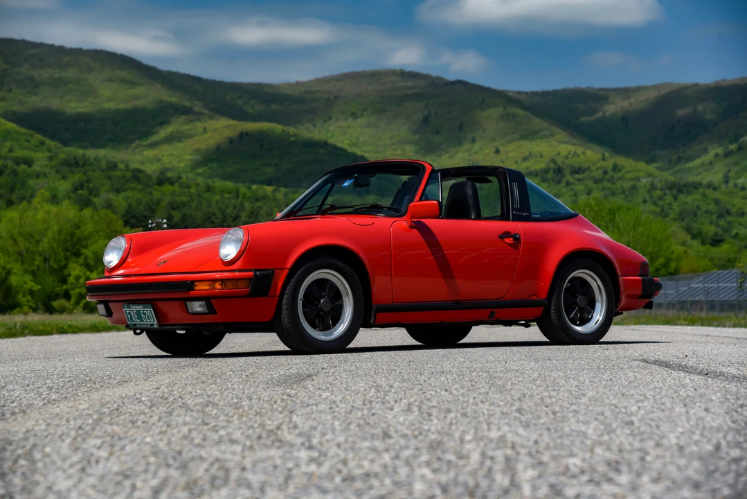 1988 Porsche 911 Carrera 3.2 - Image 30 of 31