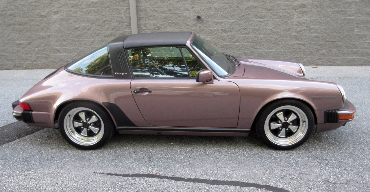 1988 Porsche 911 Carrera 3.2 - Image 8 of 31