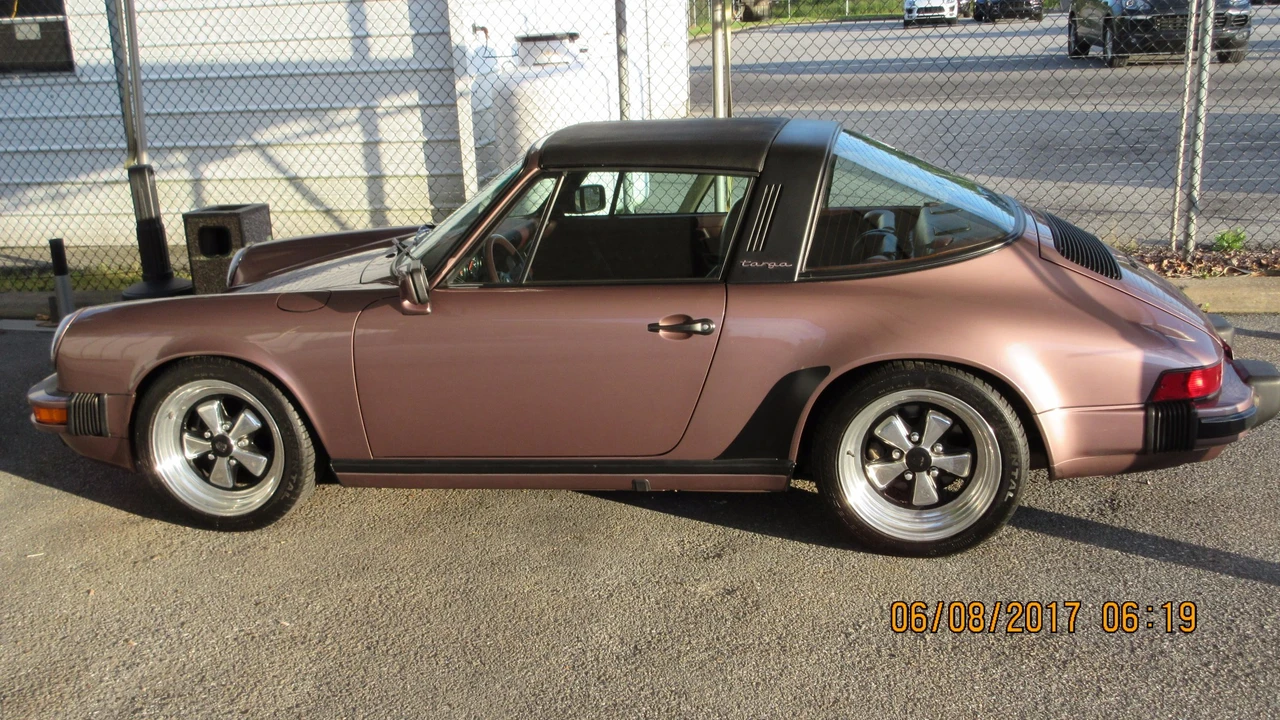 1988 Porsche 911 Carrera 3.2 - Image 4 of 31