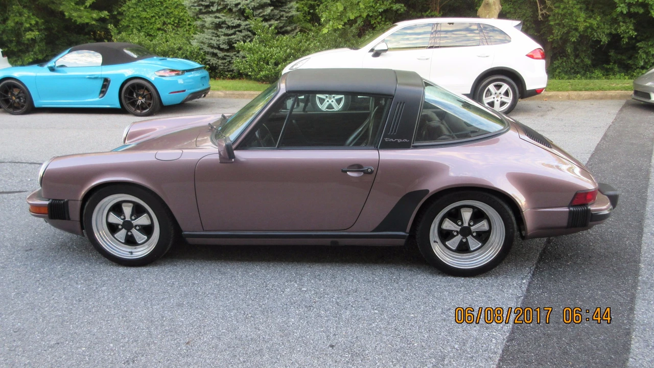 1988 Porsche 911 Carrera 3.2 - Image 3 of 31