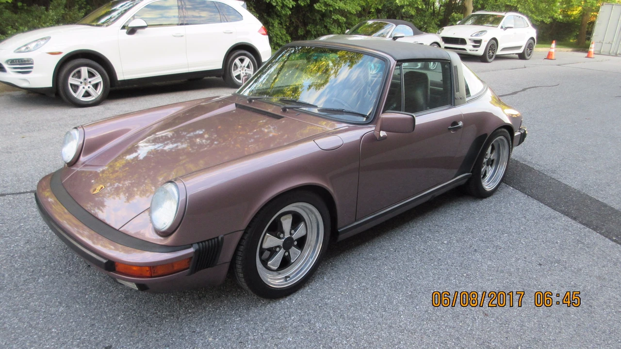 1988 Porsche 911 Carrera 3.2 - Image 2 of 31