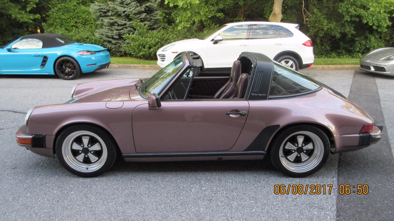 1988 Porsche 911 Carrera 3.2 - Image 14 of 31