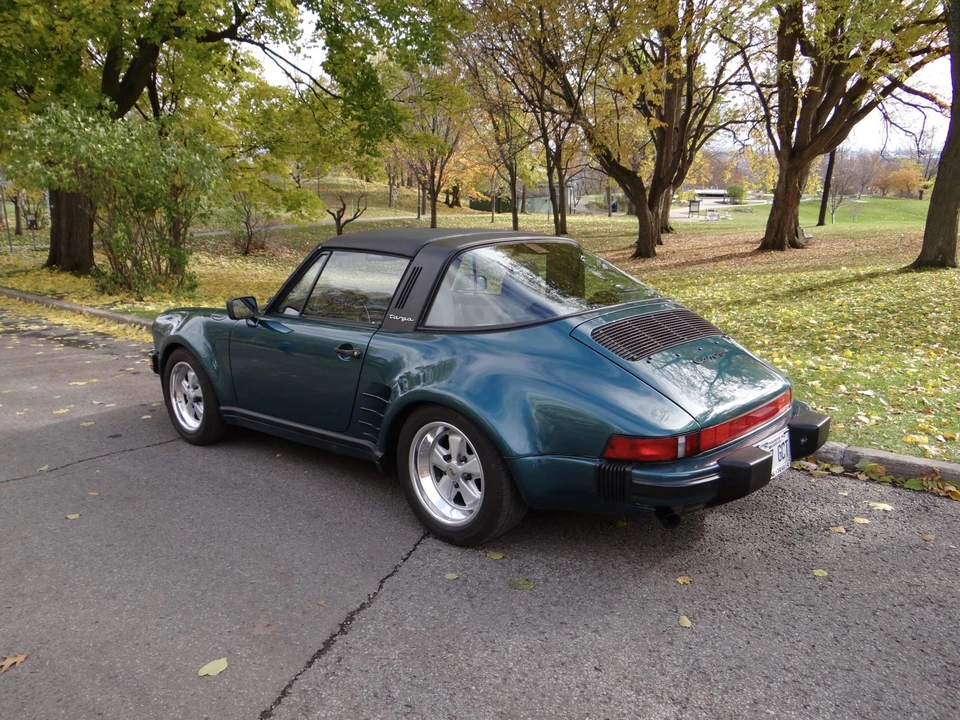 1988 Porsche 911 Carrera 3.2 - Image 6 of 31