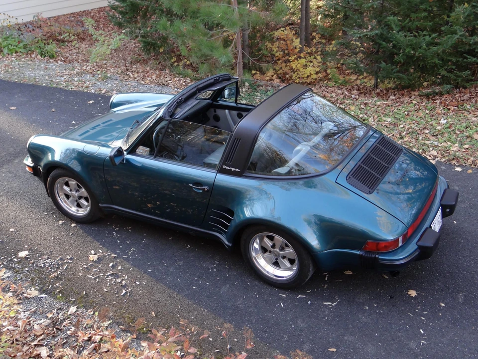 1988 Porsche 911 Carrera 3.2 - Image 18 of 31