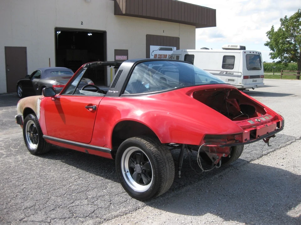 1988 Porsche 911 Carrera 3.2 - Image 5 of 9
