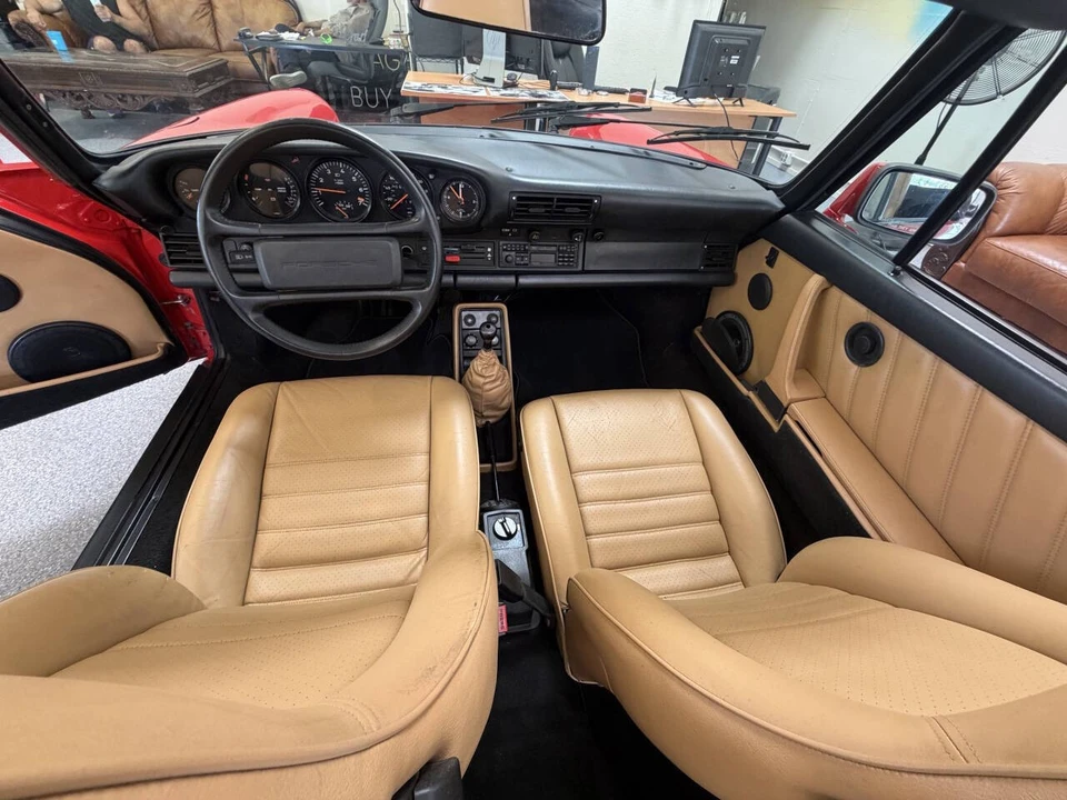 1988 Porsche 911 Carrera 3.2 - Image 27 of 31